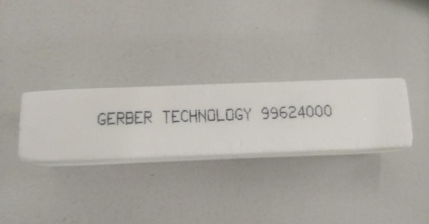 99624000-thanh-ve-sinh-da-mai-gerber-xlc7000-z7